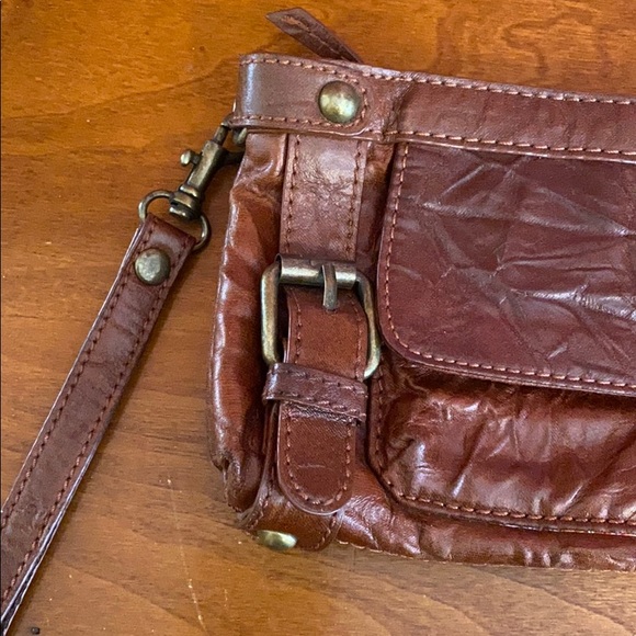 Aldo clutch/wristlet - Picture 2 of 8